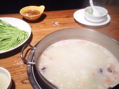 -龙记斑鱼火锅鲜切牛肉自助(红山路店)