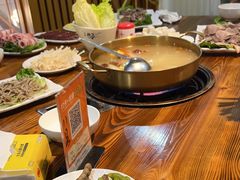 -小椒羊.羊肉粉 龙虾 羊肉串(新地旗舰店)