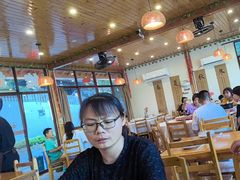 -红灯笼姥姥饭店·江景餐厅