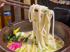 -良米山·云南野生菌过桥米线(上海首店)