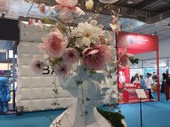 -东浩兰生上海世博展览馆