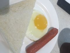 -香港新发烧腊茶餐厅(书城店)