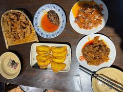-爆炸头阿姨小四川正宗川味小吃(无任何分店)