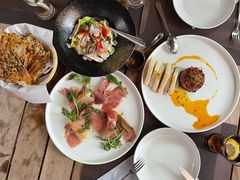 牛肉塔塔配牛油果黑橄榄酱-Solo(衡山路店)