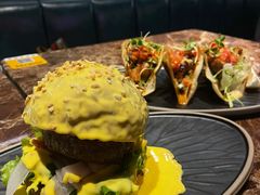 -Let'sBURGERplus·非常创意汉堡(三里屯店)