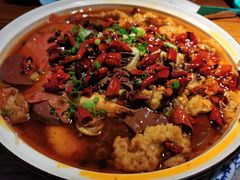 磁器口毛血旺-川人百味(金安中央大街店)
