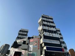 -资和信百货商场