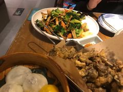 -95号酱骨·一块豆腐(展春园西路店)