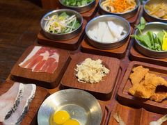 -银米·云南传统过桥米线(双廊黑金冠店)