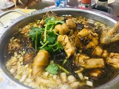 小鸡炖蘑菇-哈尔滨大水饺(船山路店)