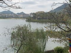 -安龙招堤