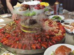 -日进一片海.生腌海鲜火锅.宵夜烧烤(三里屯总店)