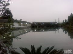 湖-莲湖山庄