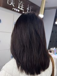 -镁连社·美联社