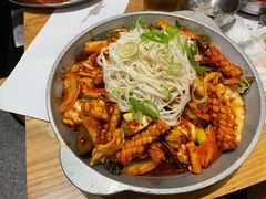 炒鱿鱼-姜虎东白丁烤肉(虹桥天地店)