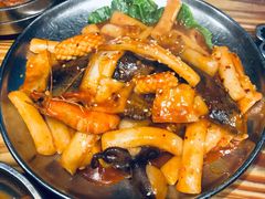 -青瓦炭韩潮烤肉(花园道店)