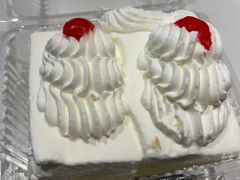 -红宝石·鲜奶小方·海派西点房(南丹店)