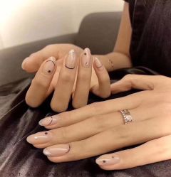 -Wink美甲美睫