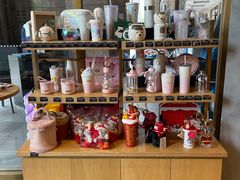 零售区-星巴克臻选(北京世贸天阶店)