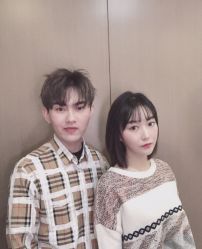-Rise Hair上升造型
