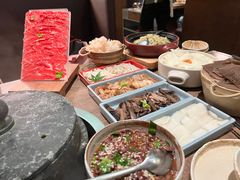 -蘑界·野生菌火锅(深业上城店)