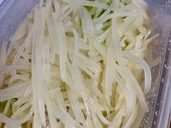 -周家大连水饺(美专校街店)