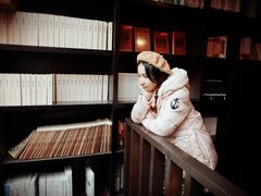 -钟书阁(松江泰晤士小镇店)