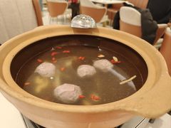 滋补鸡煲-粤来记·啫啫煲·点心(日月光店)