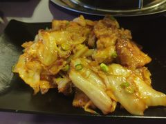 五花肉炒辣白菜-火肆高麗火盆