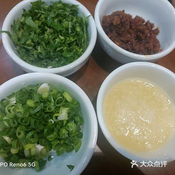 狗锅好吃不贵，经济实惠，嘎嘎的