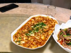 -洪霞餐馆