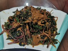 -雪野鱼头大王邢府公老店(雪野湖店)