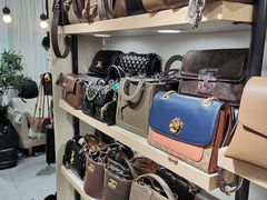 -兴旺欧韩城(上海兴旺国际服饰城店)