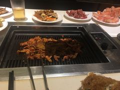 -鑫海汇自助烧烤(凯德广场学府店)