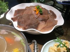 -左庭右院鲜牛肉火锅(新梅广场店)