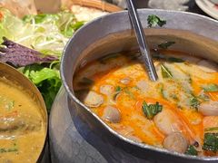 -大头虾越式风味餐厅(光明广场店)