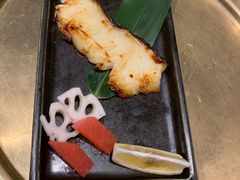 -山川小町·极番烧肉(新地假日广场店)