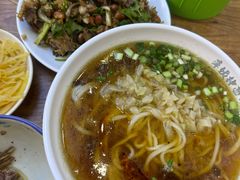 -萍姨抻面馆·鸡架冒菜(清湖店)