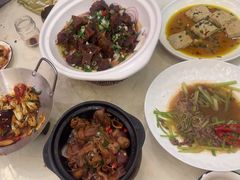 -洛东土菜馆(建国北路店)