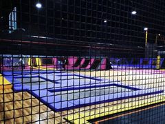 -嘿哟动霸CHUA·新潮玩运动娱乐中心·蹦床滑冰团建乐园
