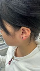 -花师傅专业手穿耳洞打耳洞穿孔