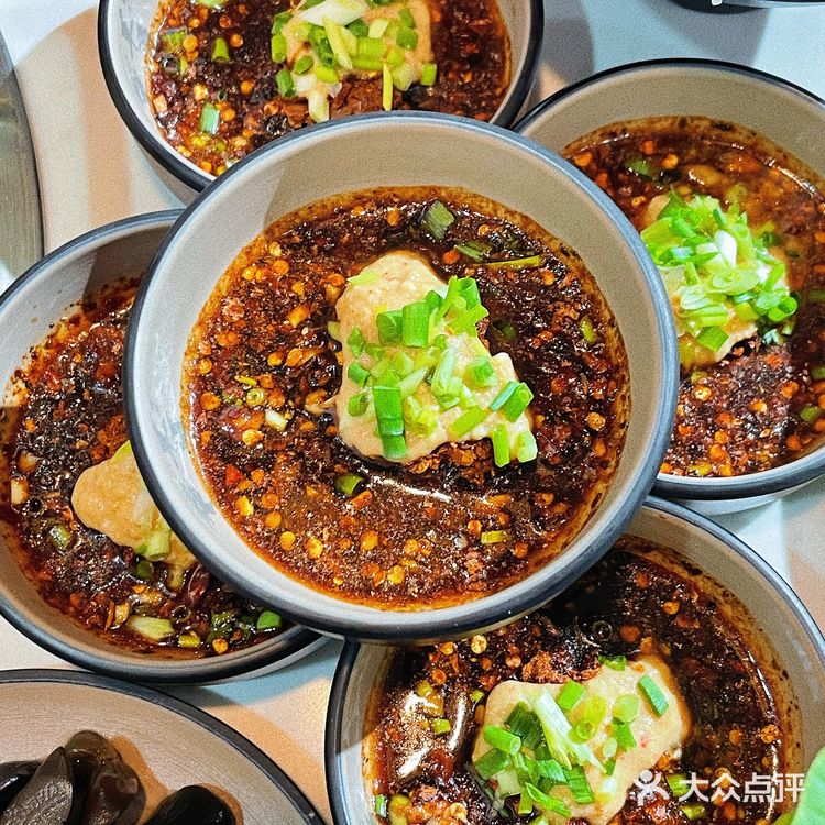 贵州美食|超正宗的贵州豆汤圆子火锅