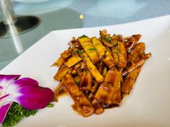 油焖春笋-逸林轩中餐厅(中信泰富朱家角锦江酒店)