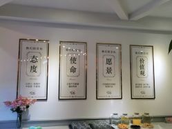 -亲吻宝贝儿童摄影