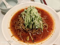 -江城小馆陕南妈妈菜·全球旅行餐厅(钟楼店)