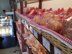 -红宝石·鲜奶小方·海派西点房(金杨店)