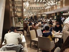 大堂-都会尚膳·海鲜自助餐厅(重庆万豪酒店)