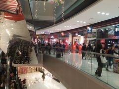 -东荟城名店仓