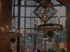 -I HOLIC艾豪丽披萨(KKone店)
