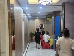 -百姓食府(秦虹路店)